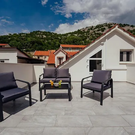 Dom wakacyjny Josipa *